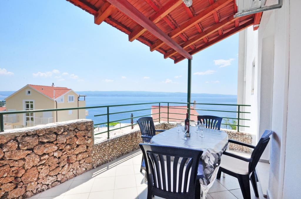 Apartments Zorka Leko أوميس الغرفة الصورة