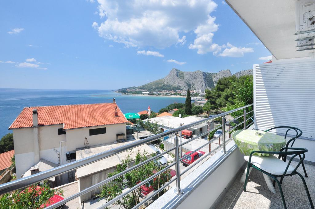 Apartments Zorka Leko أوميس المظهر الخارجي الصورة